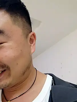 guozuo online show from October 2025 02:07:01 AM