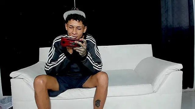 self love46 online show from April 2026 07:17:02 PM