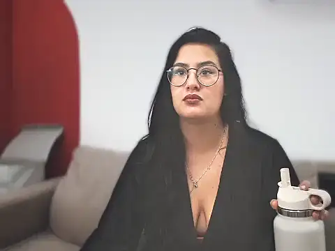 Snapshot of ZabathMiller chatting on February 2025 07:01:02 AM ZabathMiller online show from February 2025 07:01:02 AM