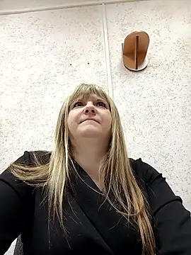 Office Albertina online show from January 2026 10:04:01 PM