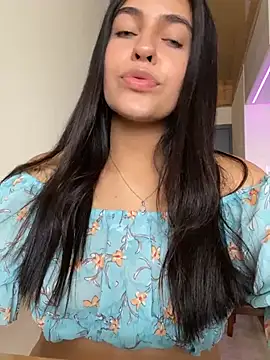 DaphneUwu online show from February 2025 02:22:02 PM