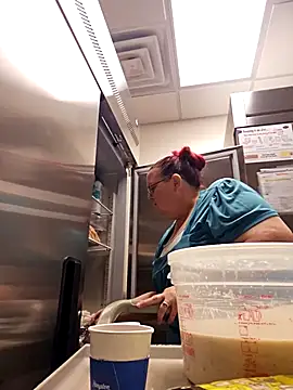 Hornybbw1978 online show from April 2026 07:45:01 AM