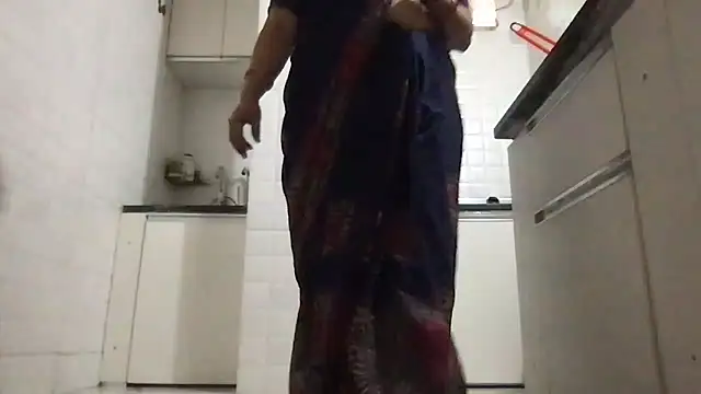 Riyasingh9 online show from January 2026 05:01:01 AM