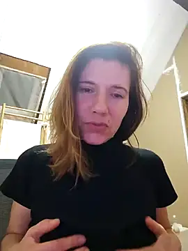 Snapshot of Lina_lou4 chatting on January 2025 07:55:01 PM Lina lou4 online show from January 2025 07:55:01 PM