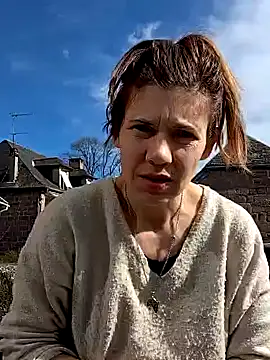 Snapshot of Lina_lou4 chatting on March 2025 11:28:01 AM Lina lou4 online show from March 2025 11:28:01 AM