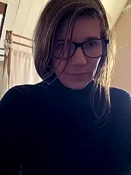 Snapshot of Lina_lou4 chatting on March 2025 12:25:02 PM Lina lou4 online show from March 2025 12:25:02 PM