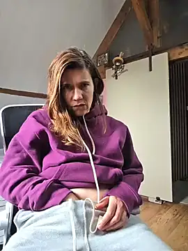 Snapshot of Lina_lou4 chatting on December 2025 12:53:02 PM Lina lou4 online show from December 2025 12:53:02 PM