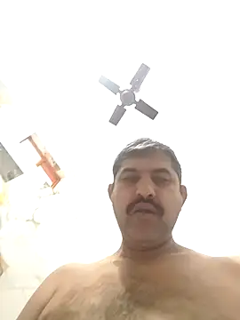 Snapshot of Amandev7 chatting on February 2026 03:44:02 AM Amandev7 online show from February 2026 03:44:02 AM