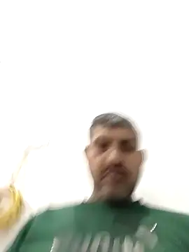 Snapshot of Amandev7 chatting on February 2026 03:40:02 AM Amandev7 online show from February 2026 03:40:02 AM