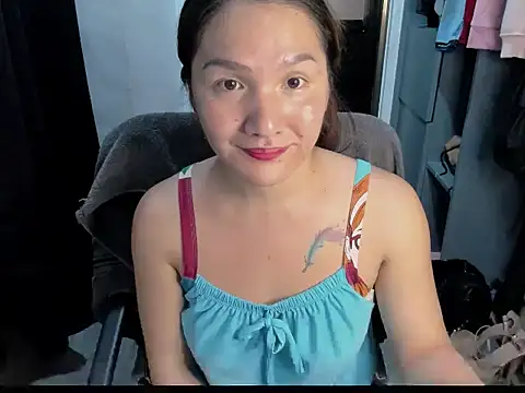 Snapshot of soooooANGEL chatting on November 2025 01:00:02 AM soooooANGEL online show from November 2025 01:00:02 AM