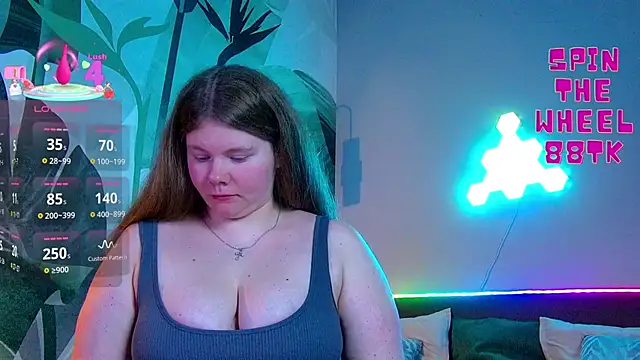 RubyValen online show from September 2025 01:07:01 AM