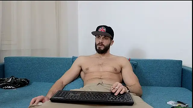 Snapshot of TheTopAlex chatting on January 2025 09:45:01 PM TheTopAlex online show from January 2025 09:45:01 PM