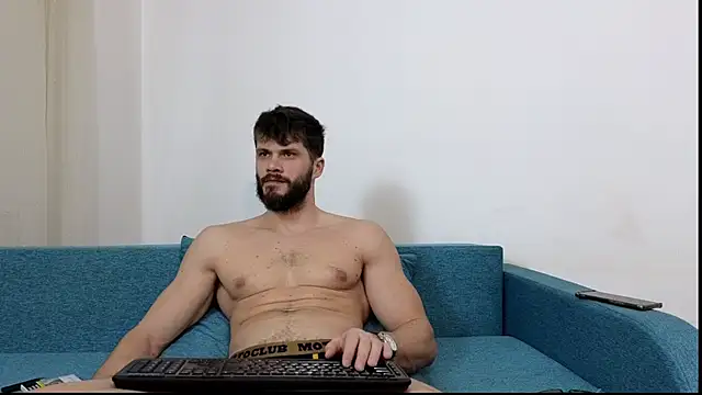 Snapshot of TheTopAlex chatting on January 2025 06:32:02 PM TheTopAlex online show from January 2025 06:32:02 PM