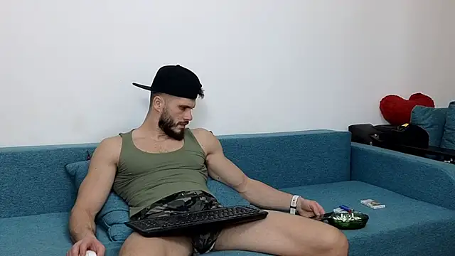 Snapshot of TheTopAlex chatting on January 2025 05:48:01 PM TheTopAlex online show from January 2025 05:48:01 PM