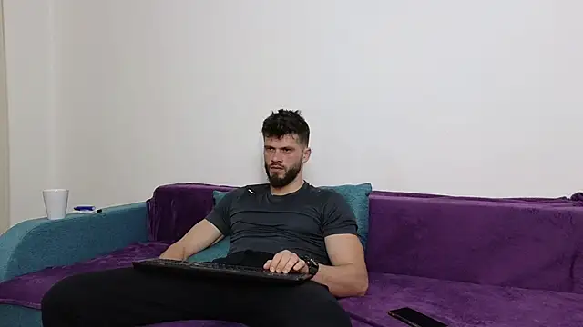 Snapshot of TheTopAlex chatting on March 2025 04:05:01 AM TheTopAlex online show from March 2025 04:05:01 AM