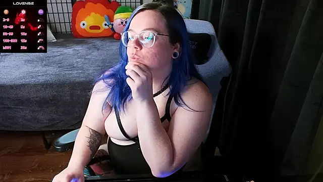 Snapshot of KiraSpitQueen chatting on January 2025 05:19:02 AM KiraSpitQueen online show from January 2025 05:19:02 AM