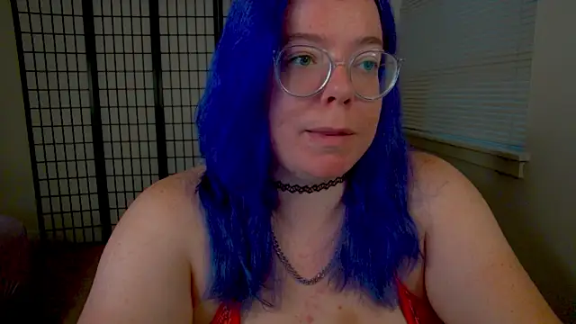 KiraSpitQueen online show from August 2026 03:42:01 AM