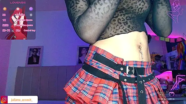 caroline cossei online show from March 2026 09:42:01 PM