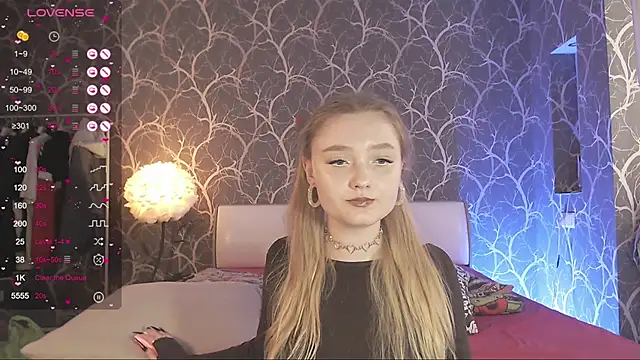 MiaMiaMeow online show from March 2026 01:40:02 PM