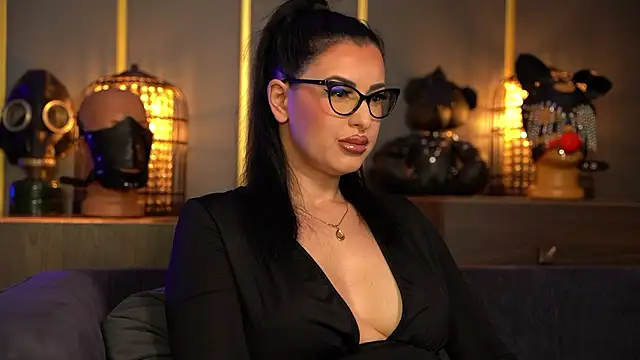 kelly kent online show from February 2026 12:18:02 AM