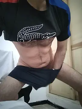 Snapshot of Manuel_Ferrara96 chatting on May 2026 07:26:02 AM Manuel Ferrara96 online show from May 2026 07:26:02 AM