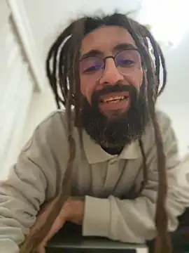 Snapshot of Addicted_Avocado chatting on December 2025 02:51:02 AM Addicted Avocado online show from December 2025 02:51:02 AM