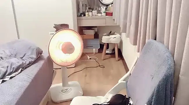 tw yaya online show from March 2025 01:35:02 PM