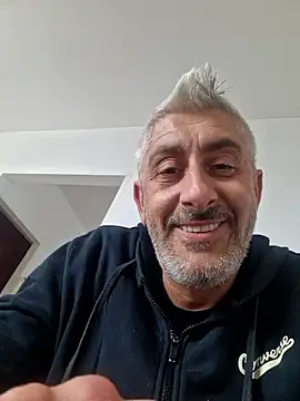 Snapshot of cuci45 chatting on January 2026 12:40:01 PM cuci45 online show from January 2026 12:40:01 PM