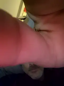 Snapshot of cuci45 chatting on February 2026 08:38:02 PM cuci45 online show from February 2026 08:38:02 PM