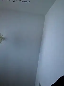 Snapshot of cuci45 chatting on March 2026 09:43:02 PM cuci45 online show from March 2026 09:43:02 PM