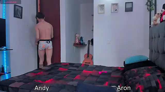 Snapshot of andybxby chatting on October 2025 06:07:02 PM andybxby online show from October 2025 06:07:02 PM