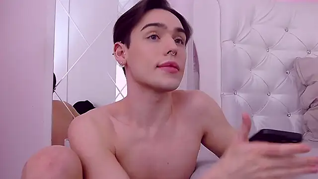 RobbyCharming online show from January 2025 10:56:01 PM