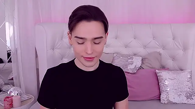 RobbyCharming online show from January 2025 07:49:02 PM