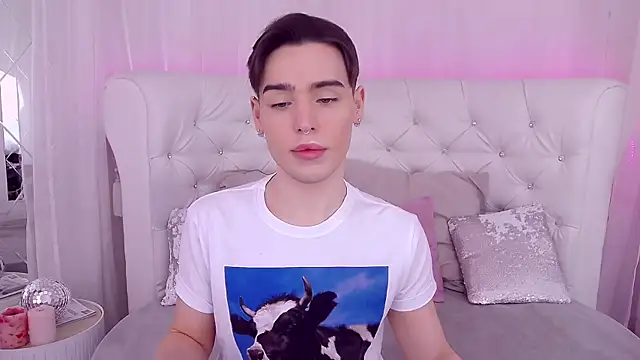 RobbyCharming online show from January 2025 07:49:02 PM