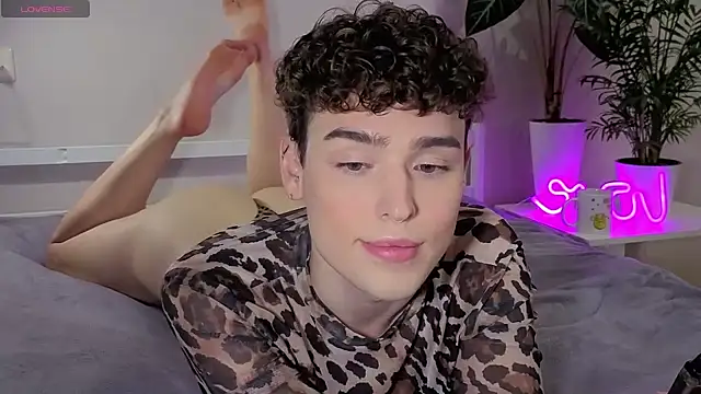 RobbyCharming online show from October 2025 11:08:02 AM