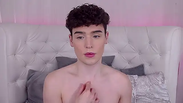 RobbyCharming online show from October 2025 04:33:02 AM