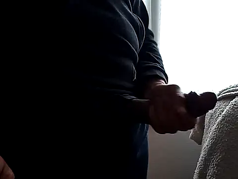 Malcomvs97 online show from February 2026 02:47:01 PM