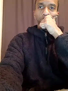 Malcomvs97 online show from March 2026 01:45:01 AM