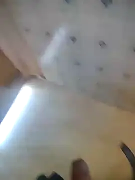 Snapshot of Deshilund9 chatting on December 2024 08:26:01 AM Deshilund9 online show from December 2024 08:26:01 AM