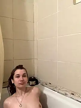 Carina E online show from January 2026 08:29:01 AM