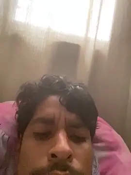 Snapshot of thegoldensexting420 chatting on September 2025 03:00:02 PM thegoldensexting420 online show from September 2025 03:00:02 PM