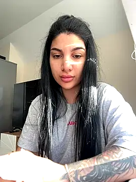 Samira30 online show from November 2025 09:52:02 AM