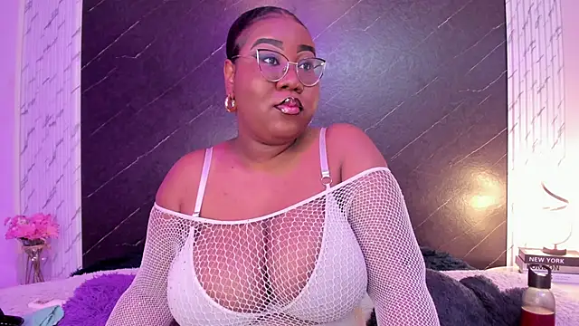 Darnellqueen online show from October 2025 03:36:02 AM
