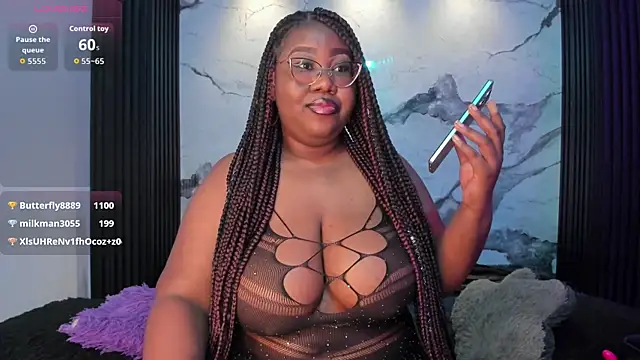 Darnellqueen online show from May 2026 10:17:01 PM