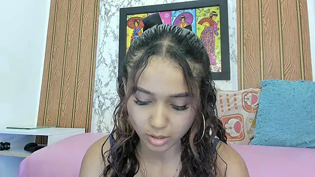 Snapshot of MarianaManzur chatting on July 2026 02:34:02 PM MarianaManzur online show from July 2026 02:34:02 PM