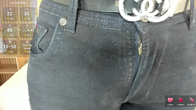 Valentina Ross  online show from September 2025 12:27:02 PM