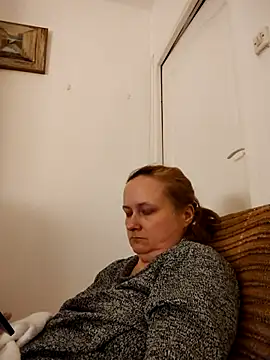 Snapshot of She-devilx chatting on February 2025 09:38:02 PM She-devilx online show from February 2025 09:38:02 PM