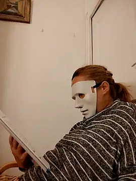 Snapshot of She-devilx chatting on October 2025 10:32:02 PM She-devilx online show from October 2025 10:32:02 PM