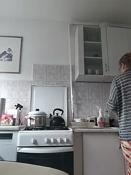 Snapshot of She-devilx chatting on October 2025 11:44:01 AM She-devilx online show from October 2025 11:44:01 AM