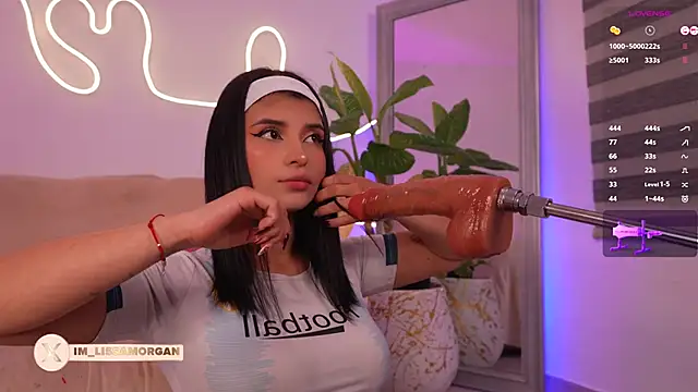 imlissie online show from November 2025 06:12:02 AM